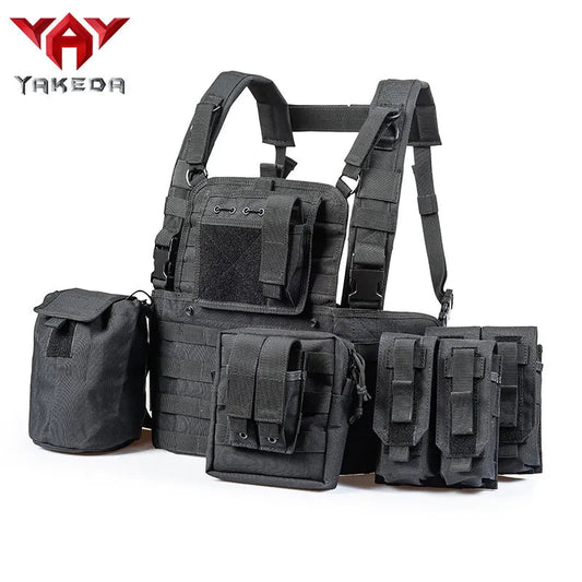 How to Use MOLLE Straps - YAKEDA