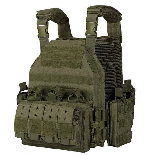 What to Look For When Shopping For a Tactical Vest - YAKEDA