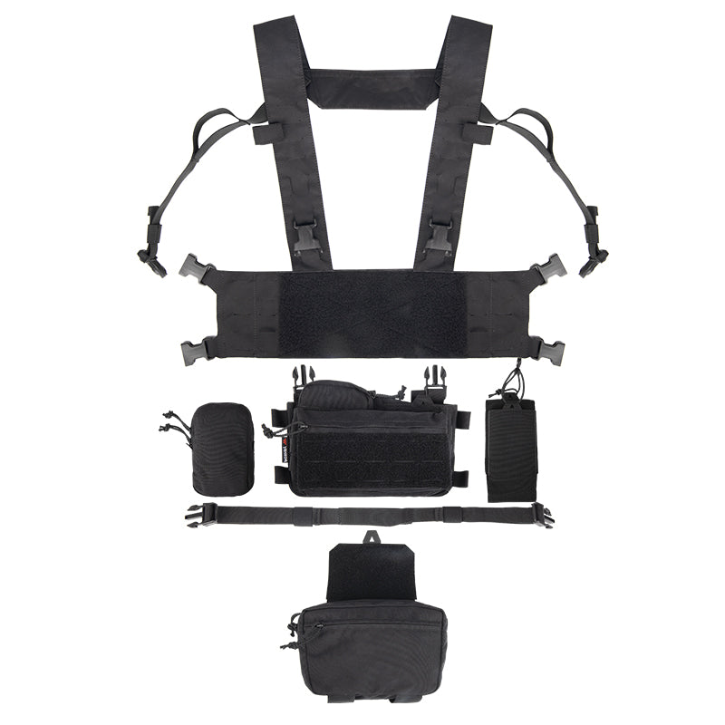YAKEDA MK3 Chest Rig - Close-up of Integrated Magazine Pouches and Storage Compartments